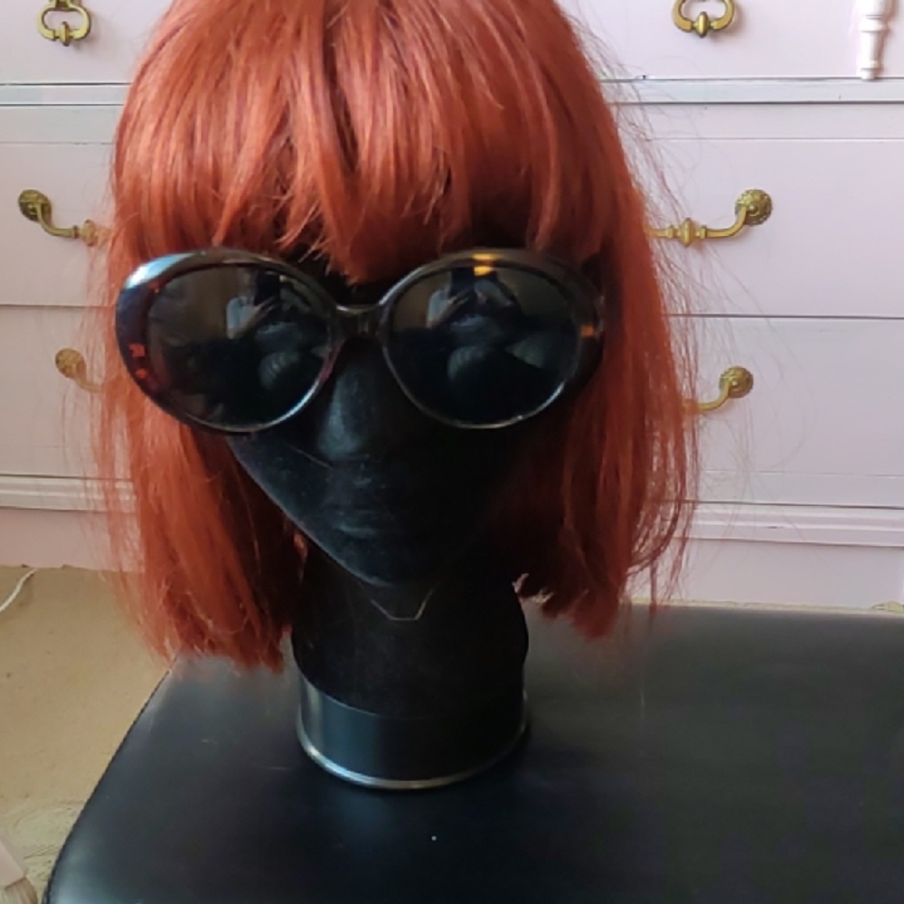 Round Tortie Sunglasses